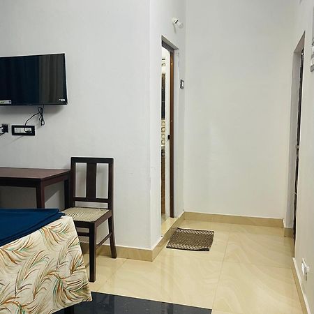 Puthookkadans Mareena Lodge Kottayam Exterior foto